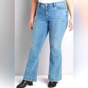 Lane Bryant Signature Fit Mid-Rise Flare Jeans Medium Wash Women’s Size 14